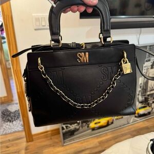 Steve Madden • Black Leather Handbag